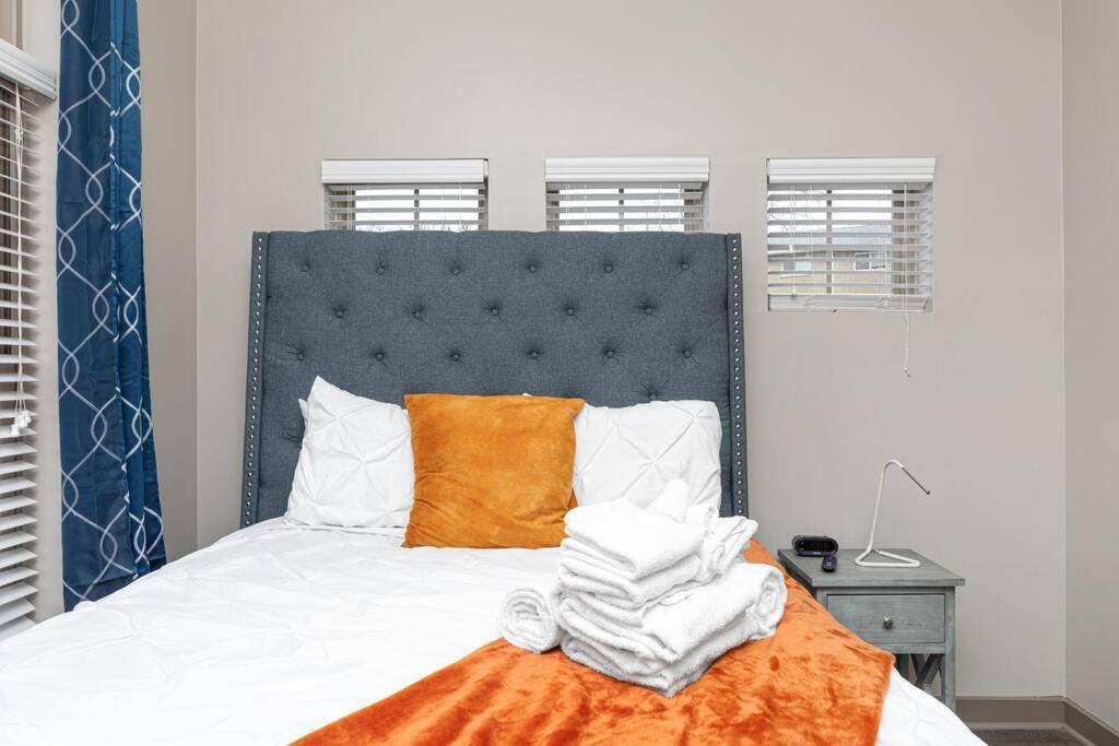 Chic Uptown Unit With Gym, Pool Charlotte Exterior foto